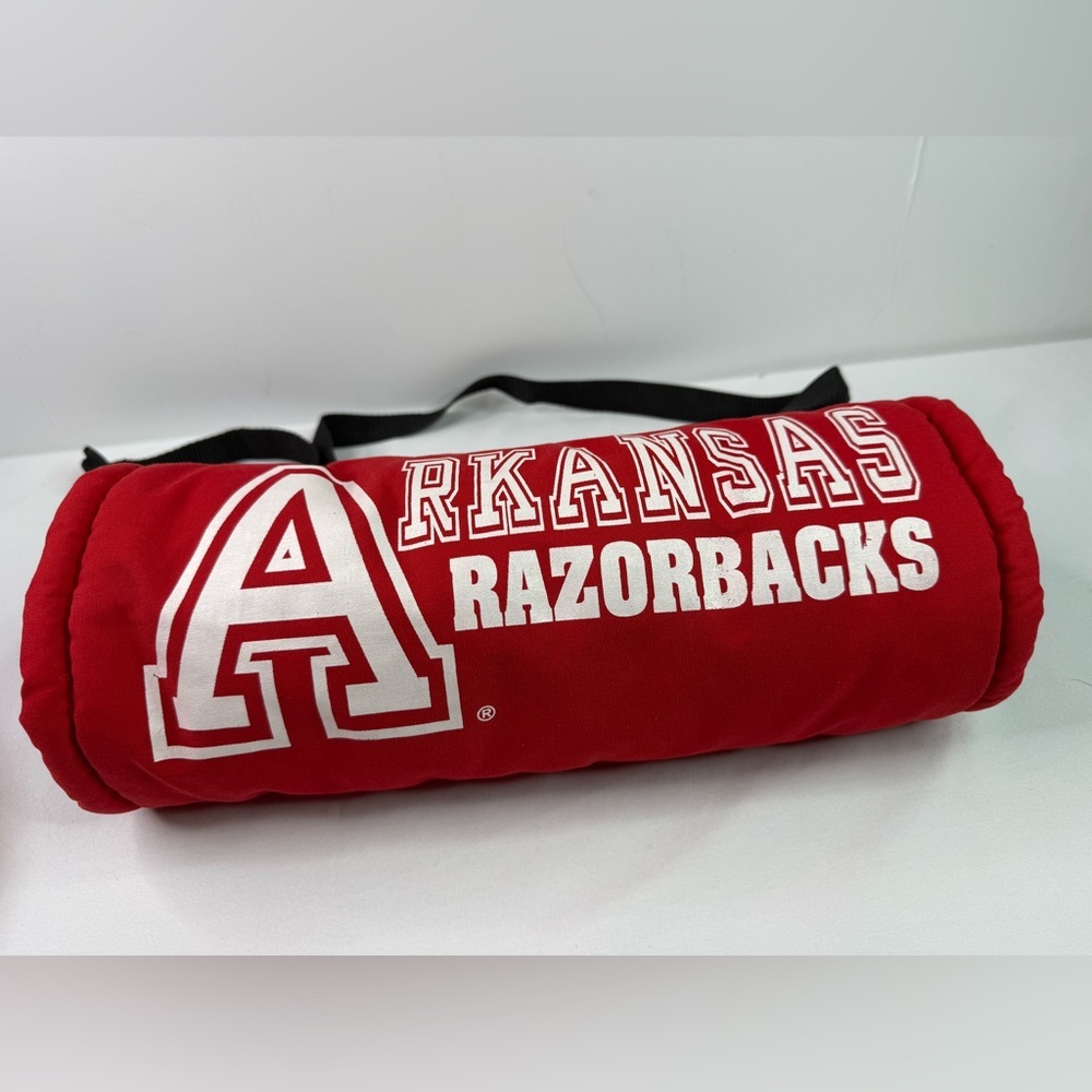Arkansas Razorbacks Red Hand Warmer Waist Strap Stadium Muff - Picture 2 of 7